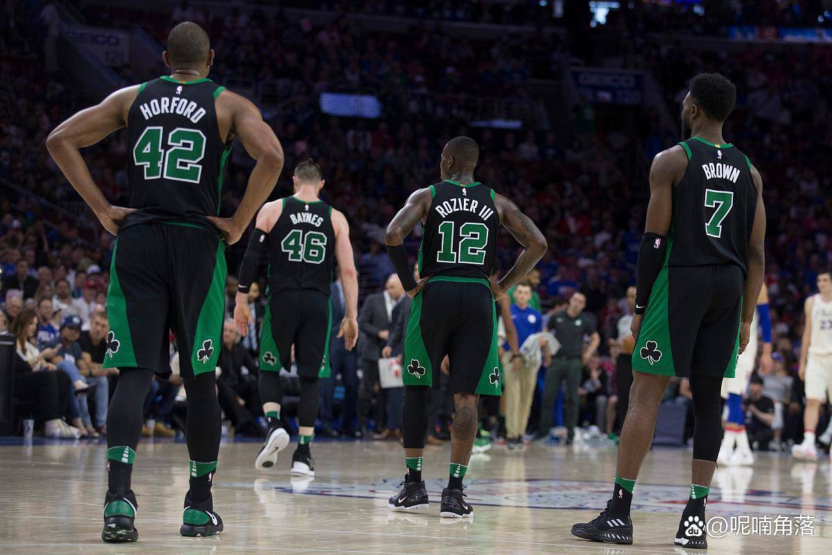 包含尼克斯再遭失利，状态低迷堪忧的词条