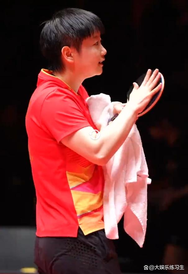 包含比利时羽毛球选手轻松夺冠，实力无懈努力无私的词条