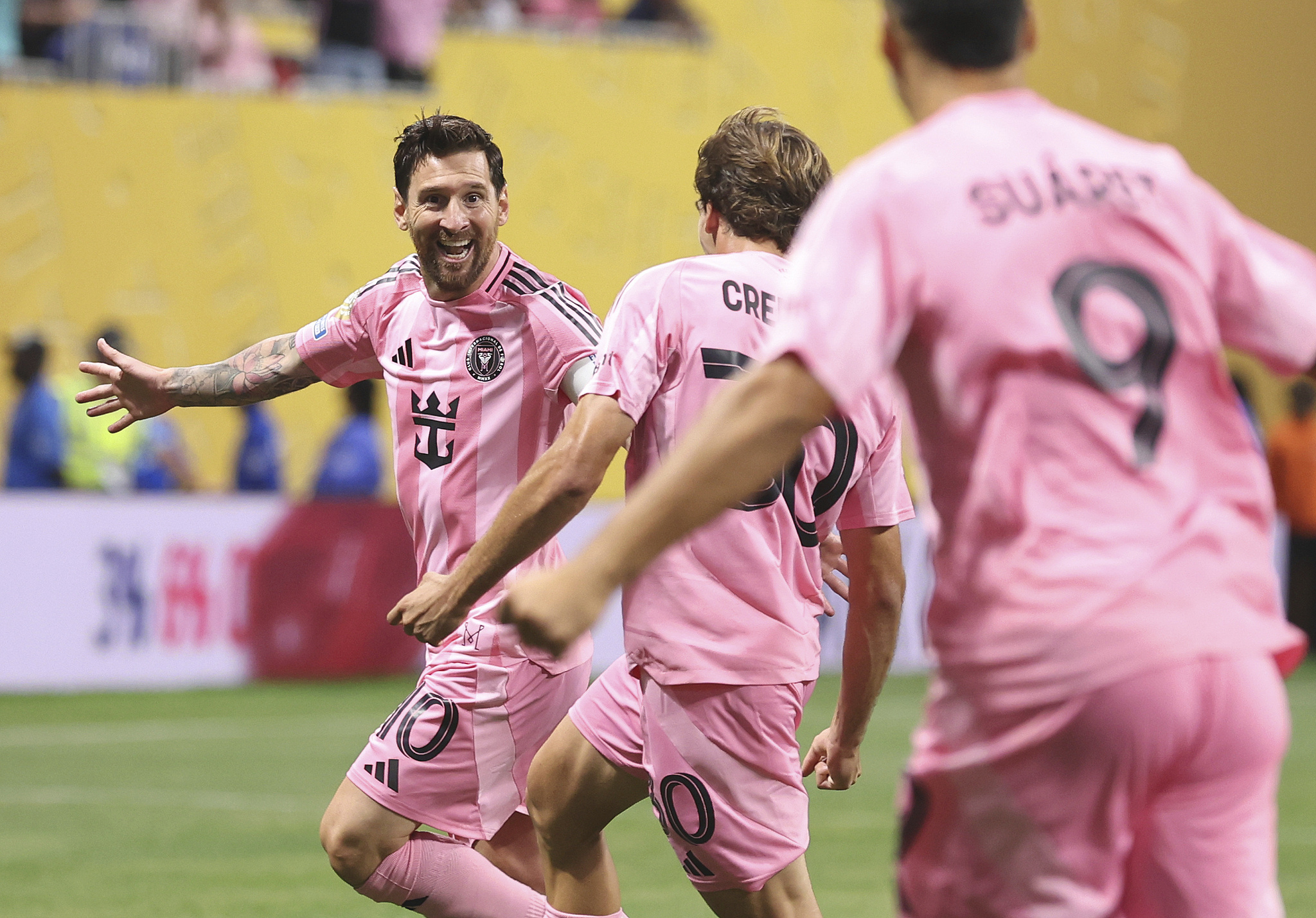 关于阿尔梅里亚缺席主力赛事，客场失利成为不败第二的信息