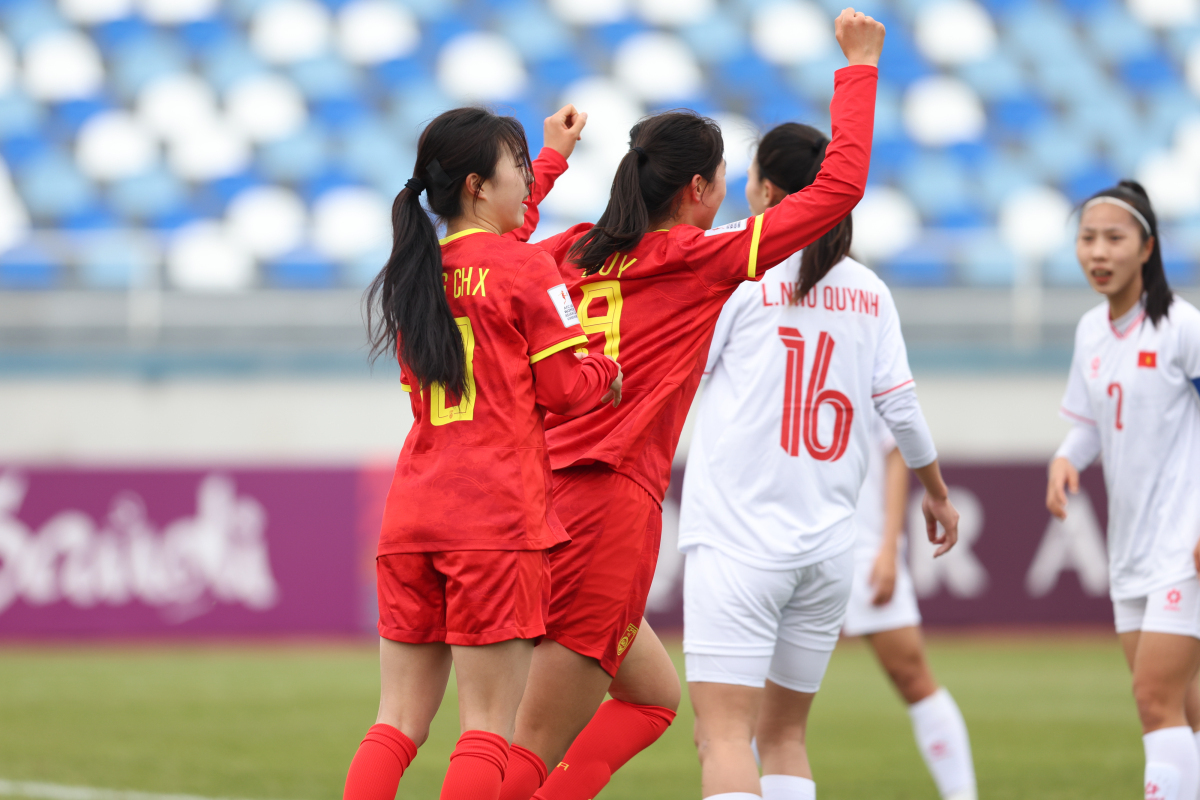 中国女足全队备战力求夺冠,精神高度集中的简单介绍 中国女足全队备战力求夺冠,精神高度集中的简单介绍