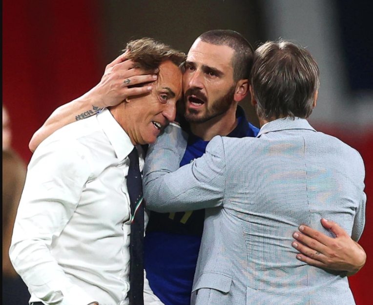 印尼羽毛球队鏖战英格兰羽毛球队,辛杜惊艳世界的简单介绍 印尼羽毛球队鏖战英格兰羽毛球队,辛杜惊艳世界的简单介绍