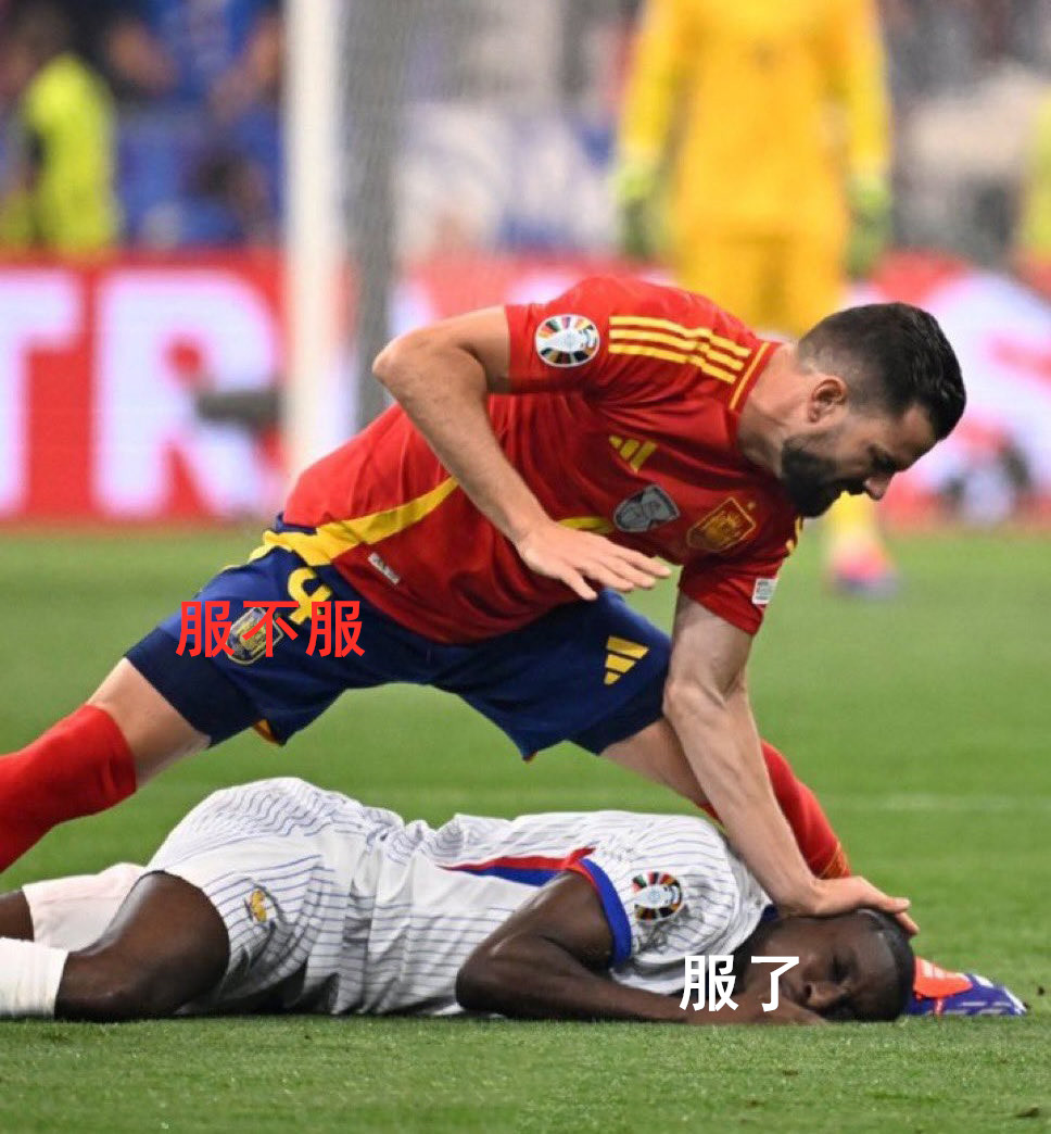 那不勒斯轻取西班牙，梅西带队取胜