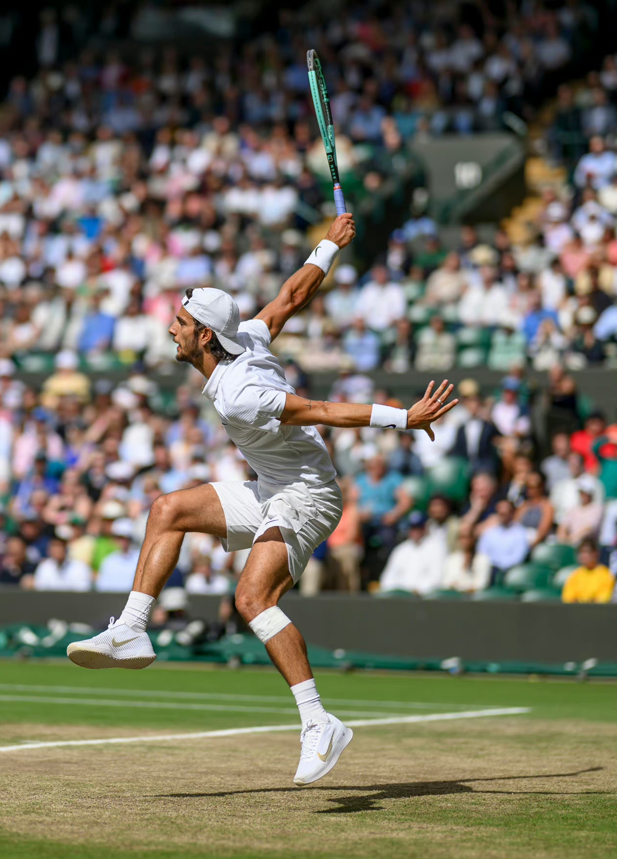 意大利网球队血洗西班牙网球队，德约科维奇爆发神勇的简单介绍